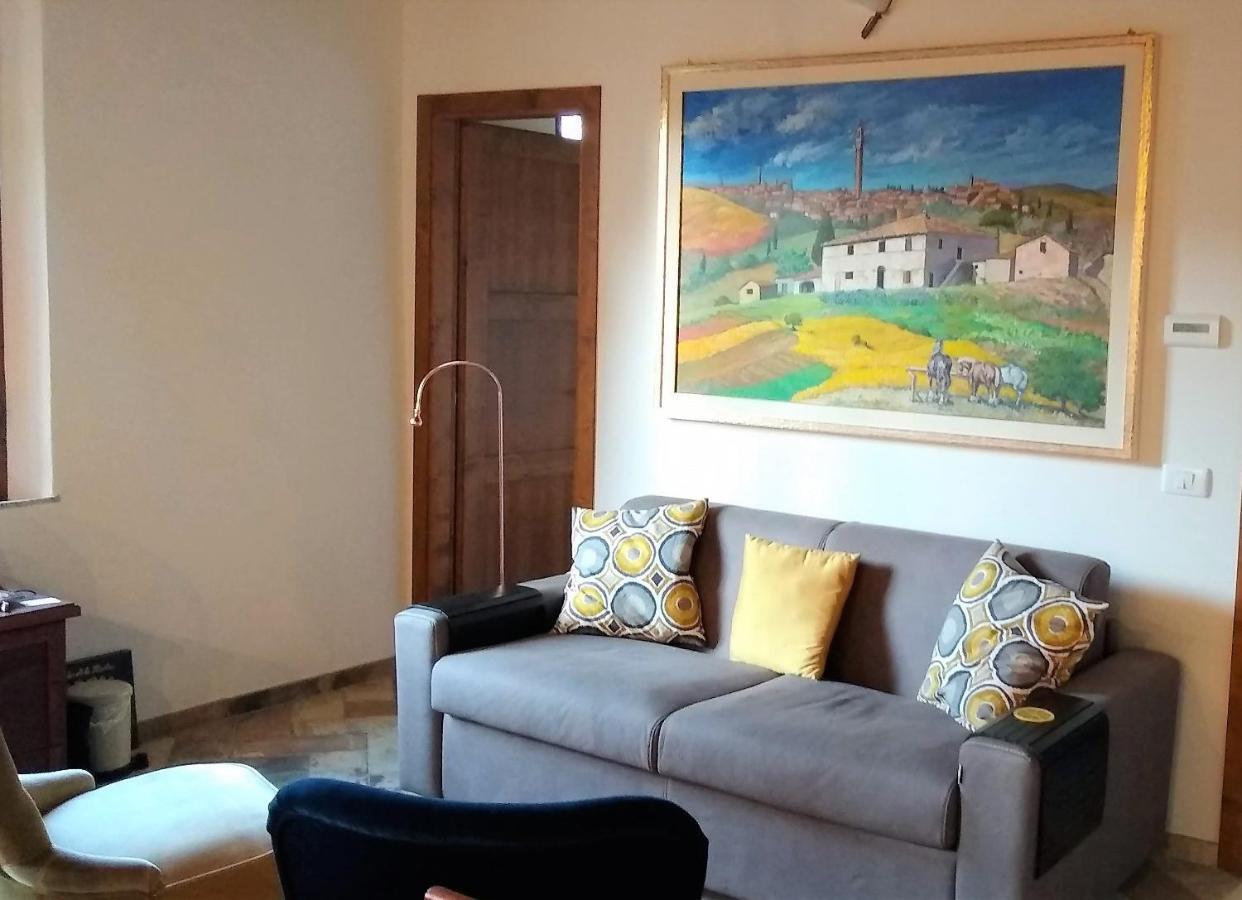 The Aerie - Il Nido Dell Aquila - Central 8Bd Recentely Renovated Siena Buitenkant foto