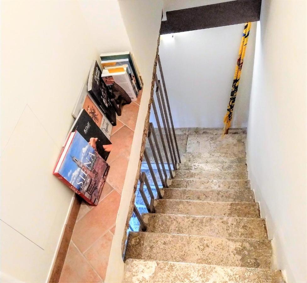 The Aerie - Il Nido Dell Aquila - Central 8Bd Recentely Renovated Siena Buitenkant foto